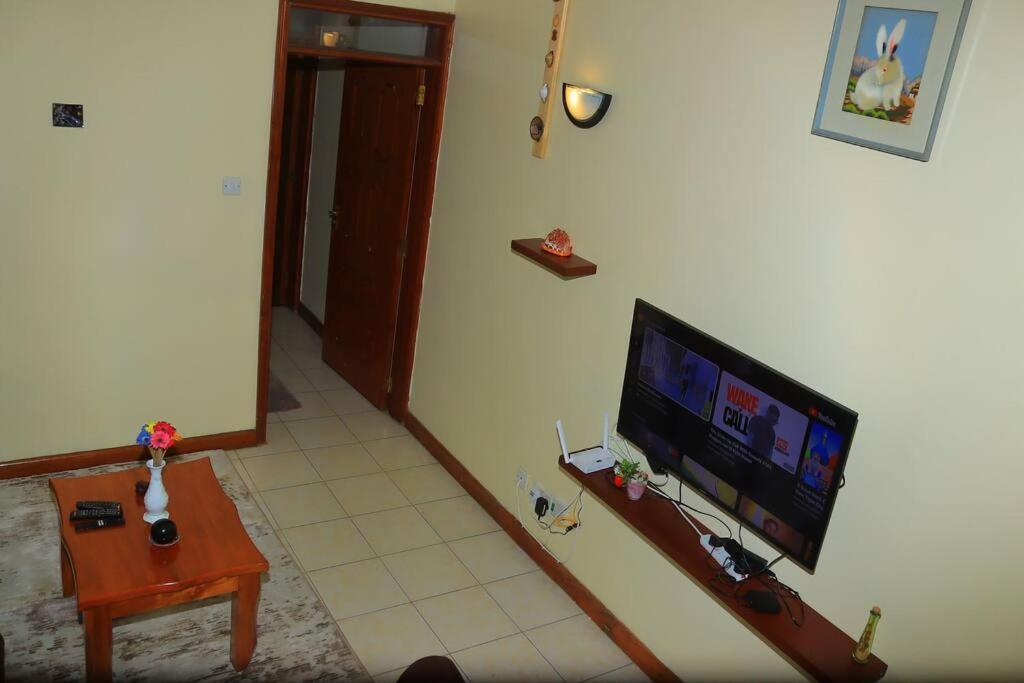 Homely 1 Bedroom With A Balcony, Westlands Ναϊρόμπι Εξωτερικό φωτογραφία