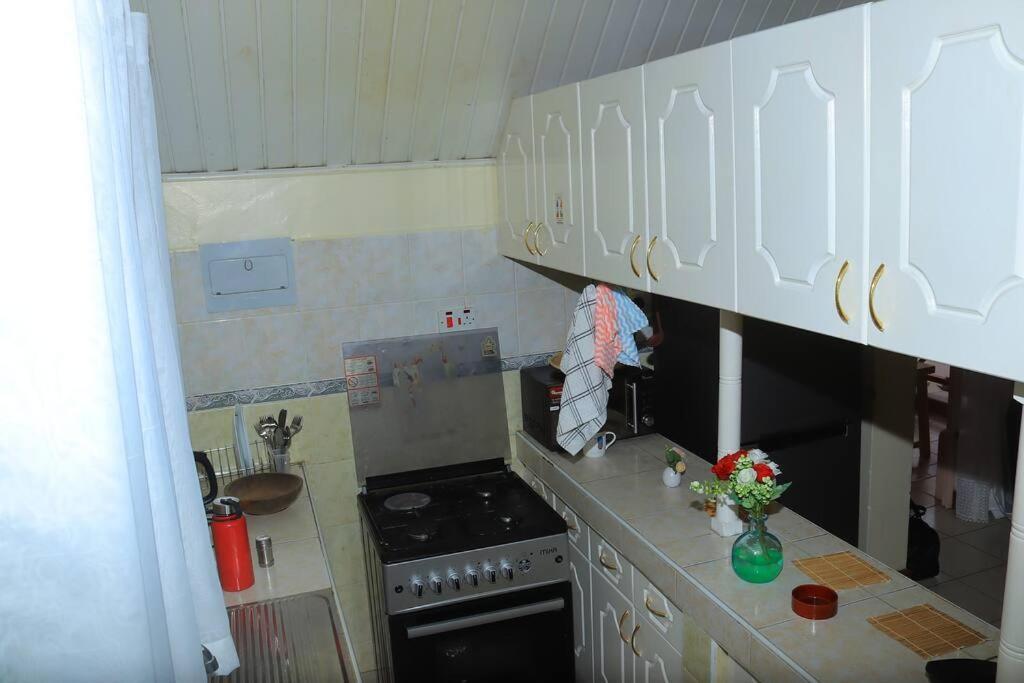 Homely 1 Bedroom With A Balcony, Westlands Ναϊρόμπι Εξωτερικό φωτογραφία